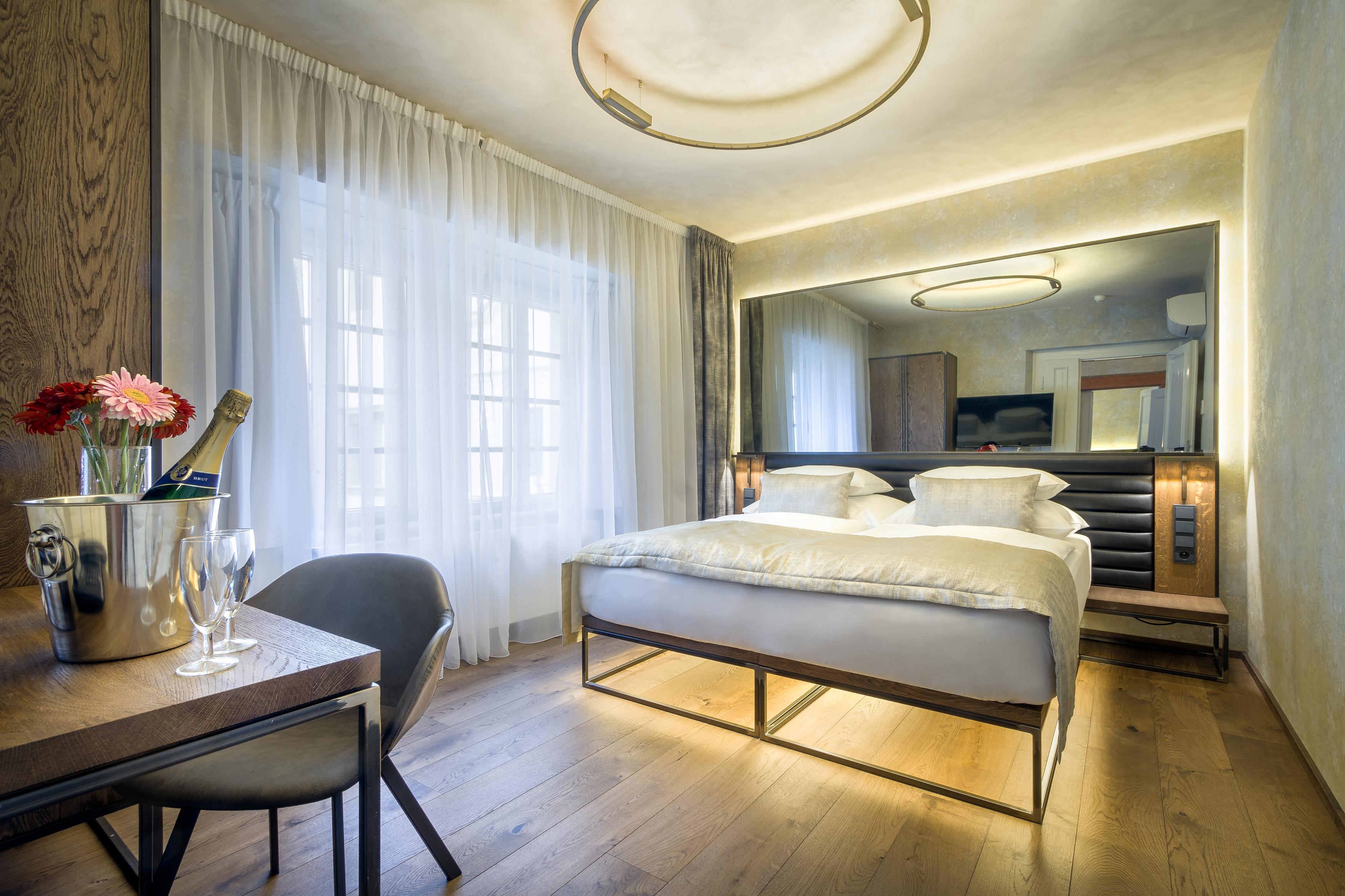 Hotel Waldstein Πράγα Εξωτερικό φωτογραφία