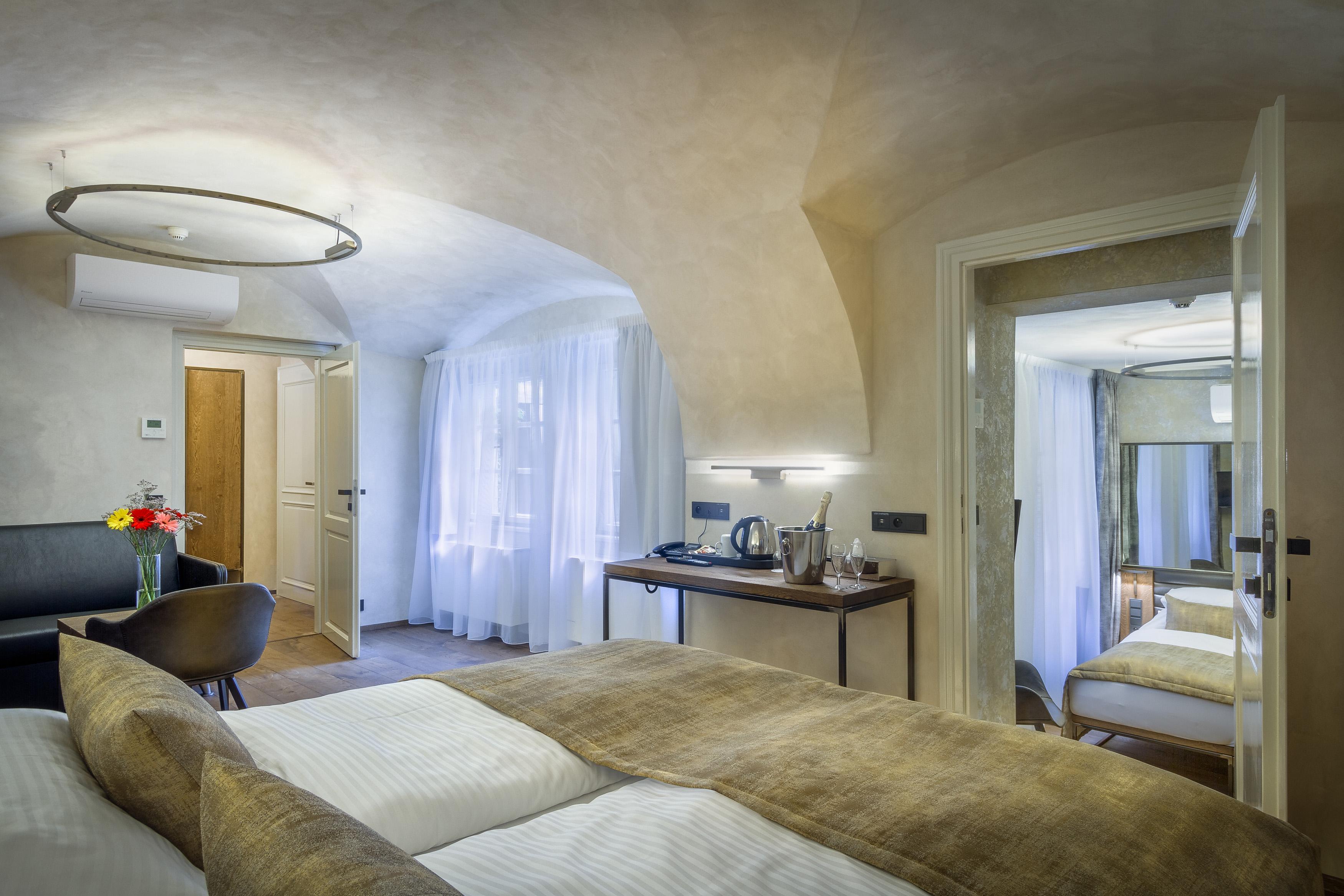 Hotel Waldstein Πράγα Εξωτερικό φωτογραφία