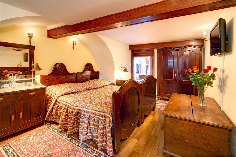 Hotel Waldstein Πράγα Εξωτερικό φωτογραφία