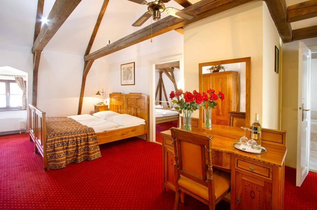 Hotel Waldstein Πράγα Εξωτερικό φωτογραφία